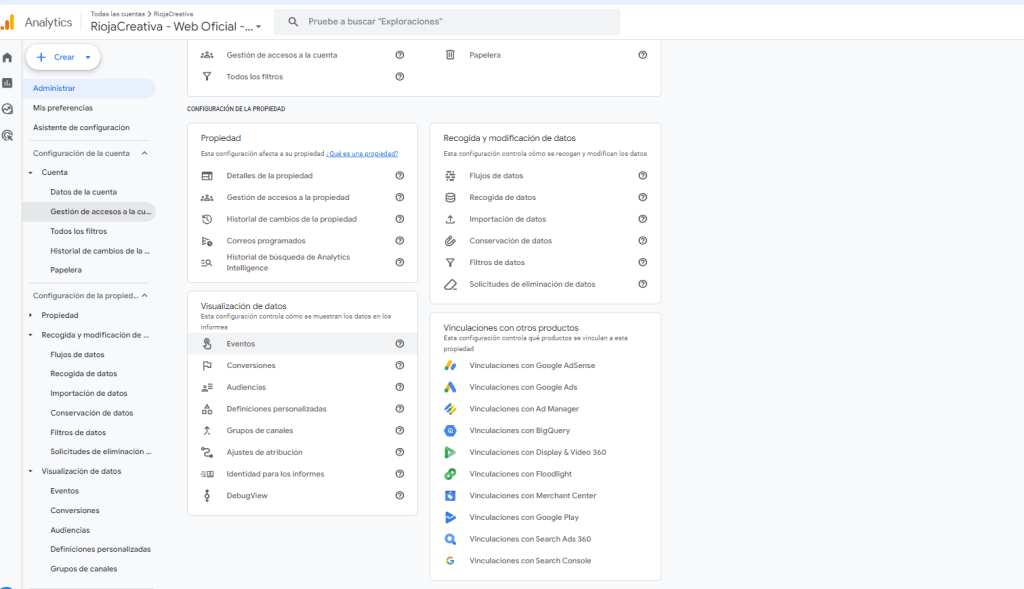 Menú Administrar de Google Analytics 4 con las opciones Eventos, Conversiones, Audiencias y DebugView